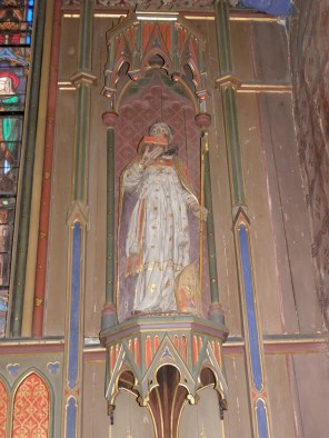 성 메앙_photo by GO69_in the Church of the Three Marys of Cardroc in Ille-et-Vilaine_France.jpg